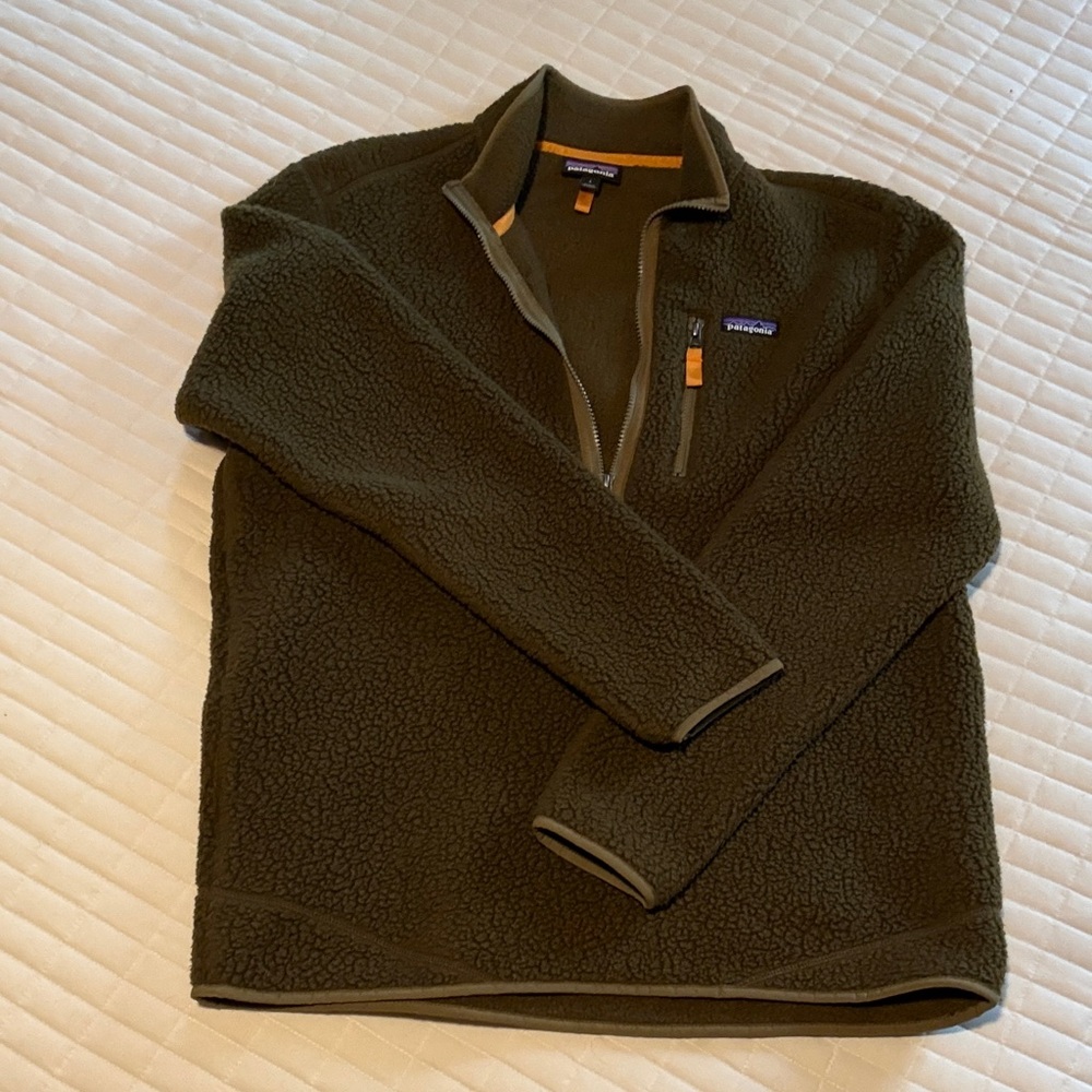 Patagonia Men's Olive Green 1/4 Zip Fleece